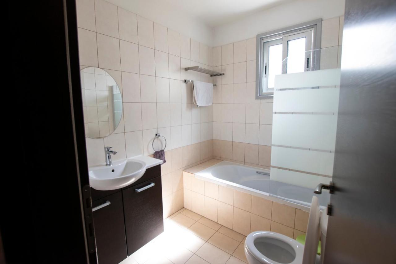 Glabur Stays - The Executive 2 Bdr - Nicosia City, Free Parking & Wifi, Welcomes You!!! Exterior foto